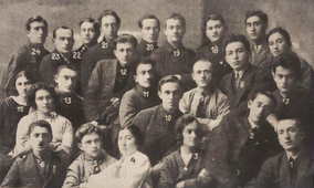 Сионисты Одессы, высланные в Палестину на пароходе «Чичерин». Михаил Гимельфарб (под номером 7). 16/12/1924 года.