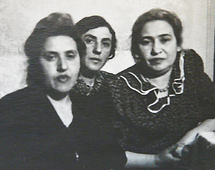 Куршины, слева Хана Берковна.