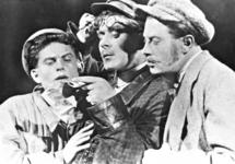 Б. Норд, М. Моин, К. Рутштейн (слева направо) в спектакле «Ботвин».