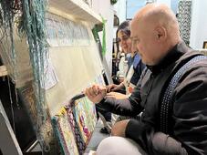 Альберт Рафиев за работой.