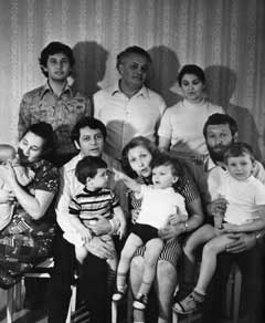    , 1977