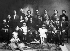 Большая семья Либиных. Могилев. Фото 1920-х гг.