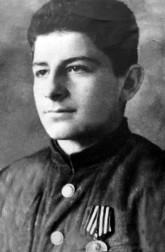 Юный партизан Михаил Баршай, 1945 г.