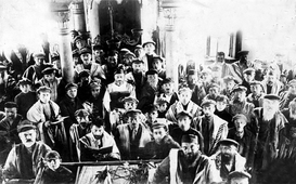  В синагоге в Смиловичах. 1920-е годы.