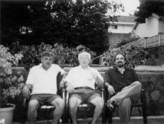  ,            .  2001 .